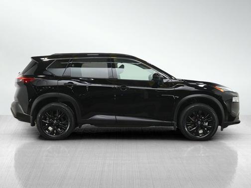 Super Black 2023 Nissan Rogue SV