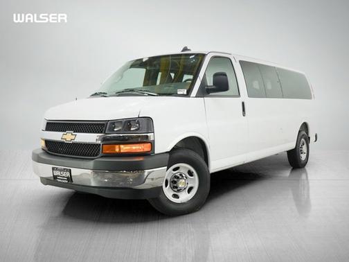 Summit White 2025 Chevrolet Express 3500 LT