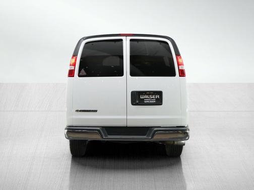 Summit White 2025 Chevrolet Express 3500 LT