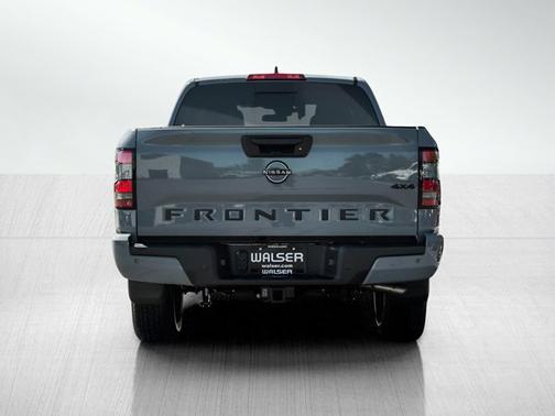 Boulder Gray Pearl 2026 Nissan Frontier SV
