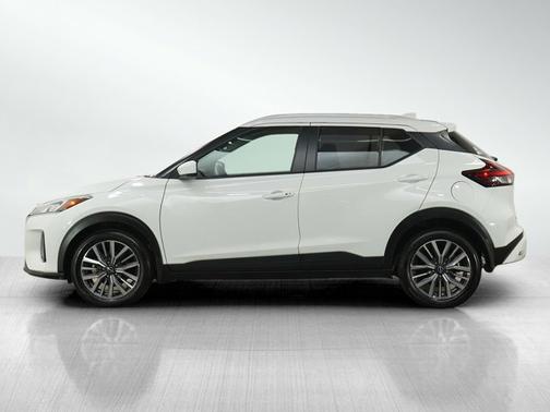 Fresh Powder 2024 Nissan Kicks SV