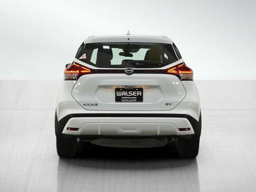 Fresh Powder 2024 Nissan Kicks SV