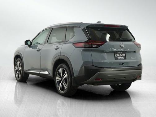 Boulder Gray Pearl 2021 Nissan Rogue SL