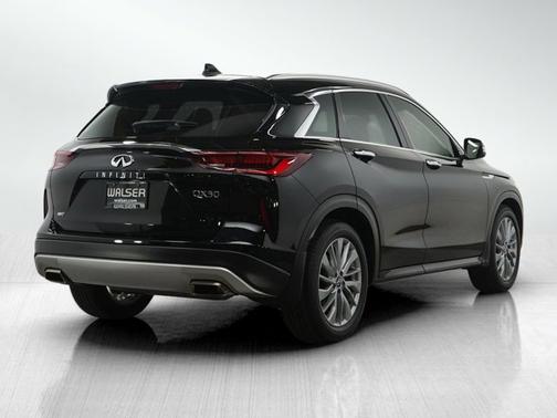 Black Obsidian 2023 INFINITI QX50 LUXE