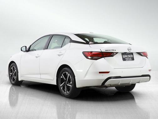 Aspen White Tricoat 2025 Nissan Sentra SV
