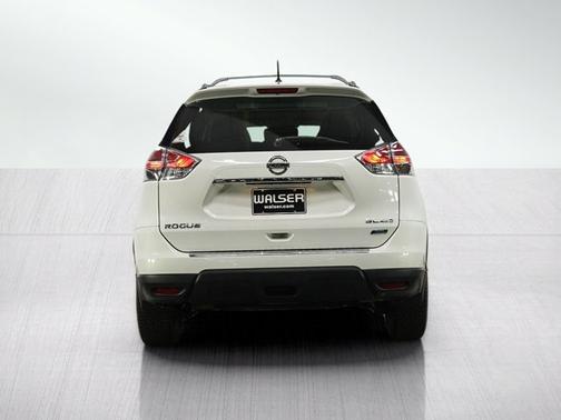 Moonlight White 2014 Nissan Rogue SL