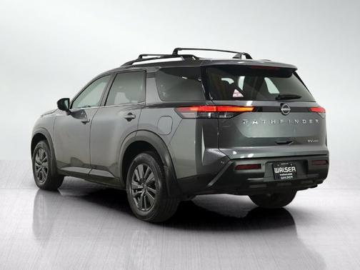 Gun Metallic 2023 Nissan Pathfinder SV