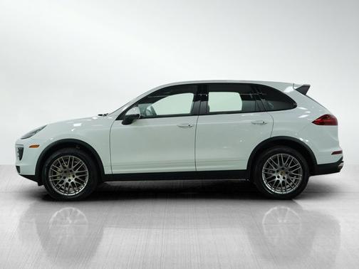 2017 Porsche Cayenne S