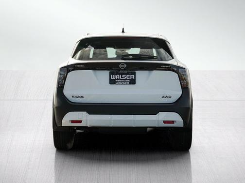 Fresh Powder 2027 Nissan Kicks SV