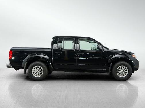 Magnetic Black 2017 Nissan Frontier SV V6