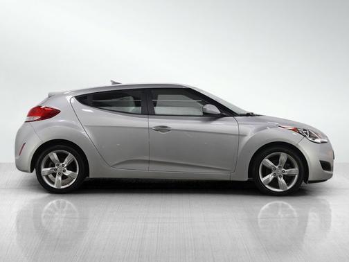 2015 Hyundai Veloster Base