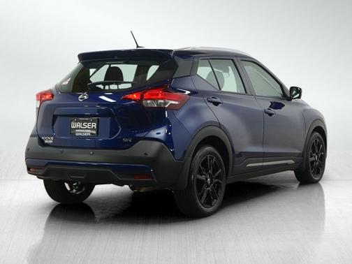 Deep Blue Pearl Metallic 2020 Nissan Kicks SR