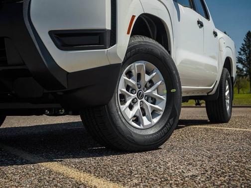 Glacier White 2026 Nissan Frontier S