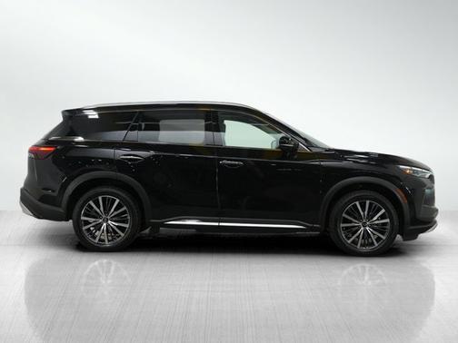 Mineral Black 2022 INFINITI QX60 SENSORY