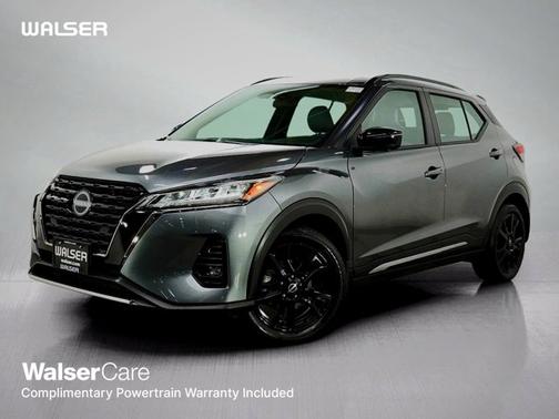Gun Metallic 2024 Nissan Kicks SR