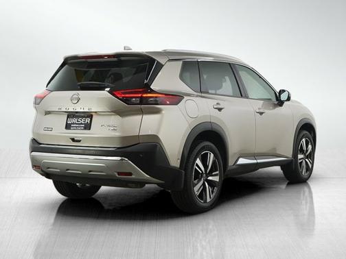 Champagne Silver Metallic 2022 Nissan Rogue Platinum