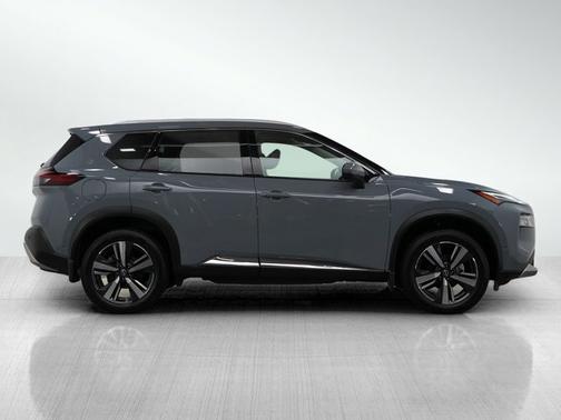 2022 Nissan Rogue Platinum