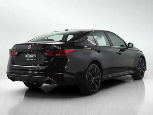 2020 Nissan Altima 2.5 SR