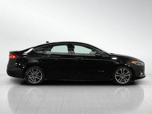 2019 Ford Fusion Hybrid Titanium