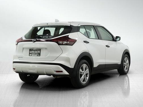 Fresh Powder 2024 Nissan Kicks S