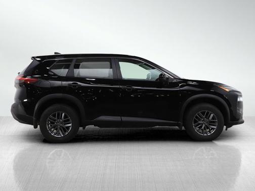 2022 Nissan Rogue S