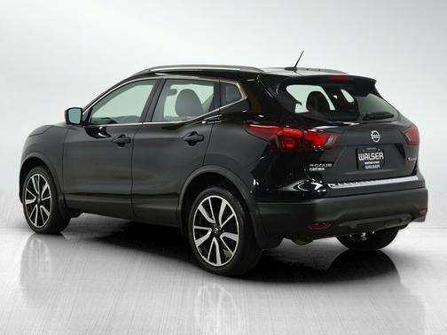 2017 Nissan Rogue Sport SL