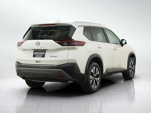 Pearl White Tricoat 2023 Nissan Rogue SV