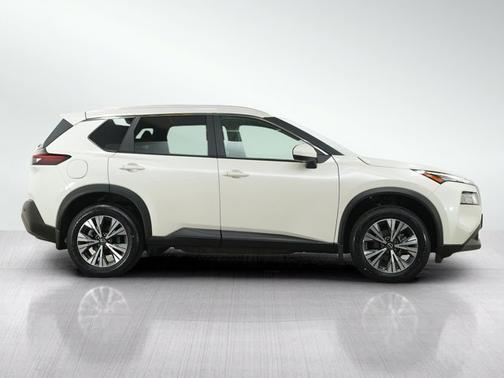Pearl White Tricoat 2023 Nissan Rogue SV