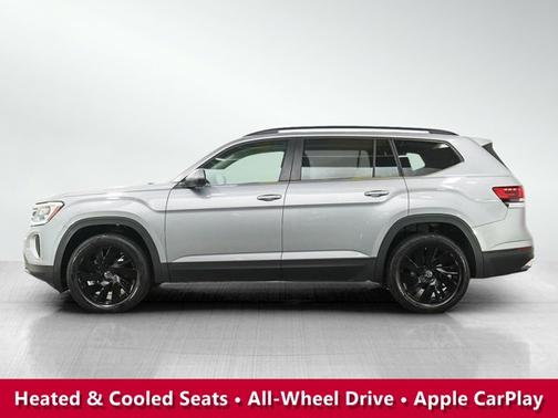 Silver Mist Metallic 2026 Volkswagen Atlas 2.0T SE w/Technology