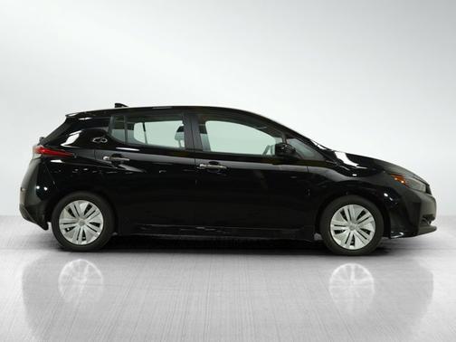 2023 Nissan Leaf S