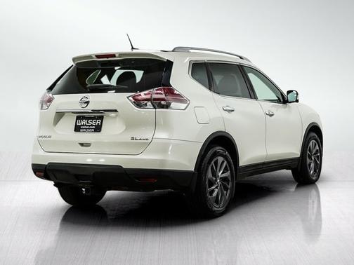 Pearl White 2016 Nissan Rogue SL
