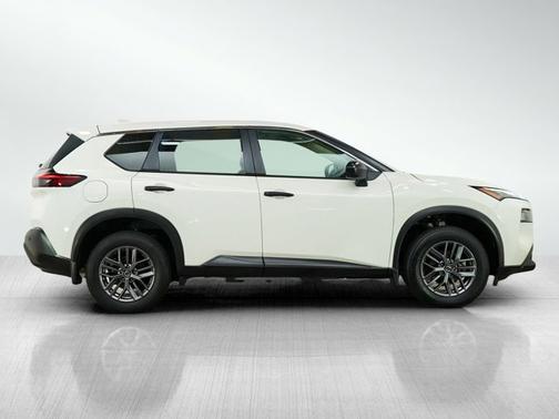 Glacier White 2021 Nissan Rogue S