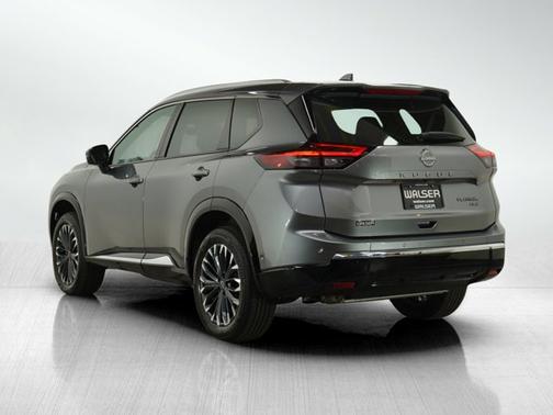 2024 Nissan Rogue Platinum