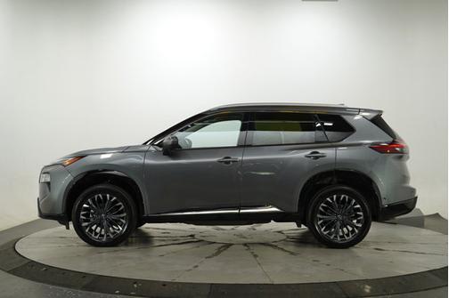 2024 Nissan Rogue Platinum