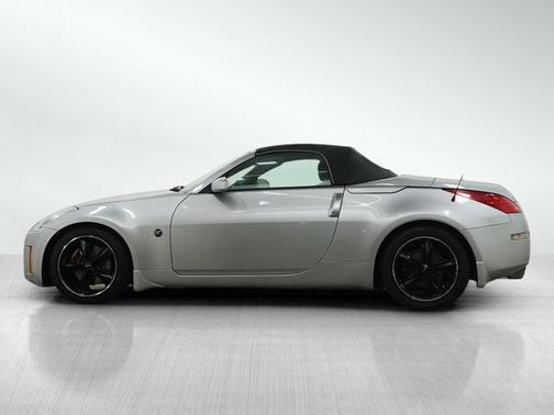 Silver Alloy Metallic 2006 Nissan 350Z Touring