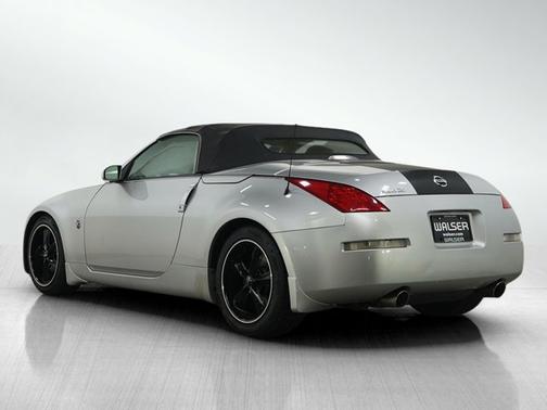 Silver Alloy Metallic 2006 Nissan 350Z Touring