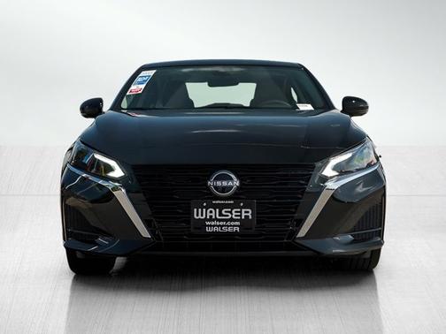 2025 Nissan Altima SL