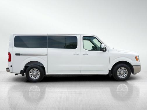 2021 Nissan NV Passenger NV3500 HD NV3500 HD SL