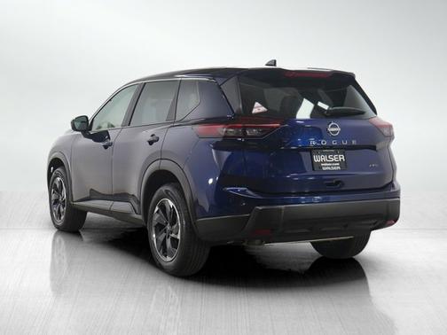 Deep Ocean Blue Pearl 2025 Nissan Rogue SV