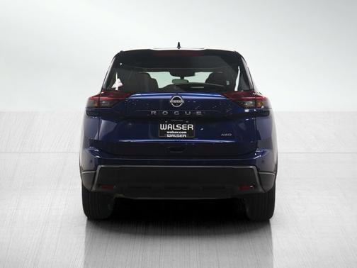 Deep Ocean Blue Pearl 2025 Nissan Rogue SV