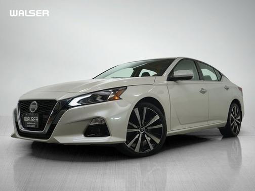 2022 Nissan Altima 2.5 Platinum