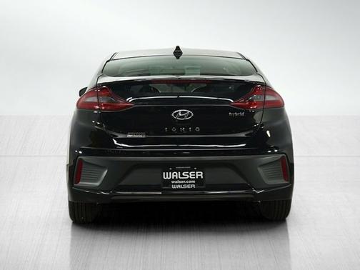 2018 Hyundai IONIQ Hybrid SEL