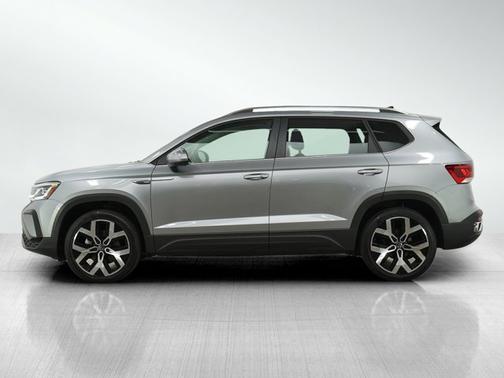 2022 Volkswagen Taos SEL