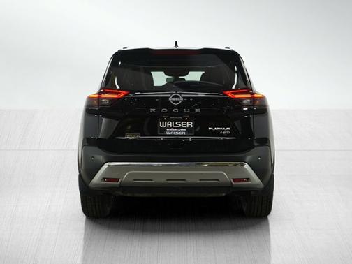2022 Nissan Rogue Platinum
