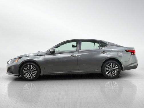 Gun Metallic 2023 Nissan Altima 2.5 SV