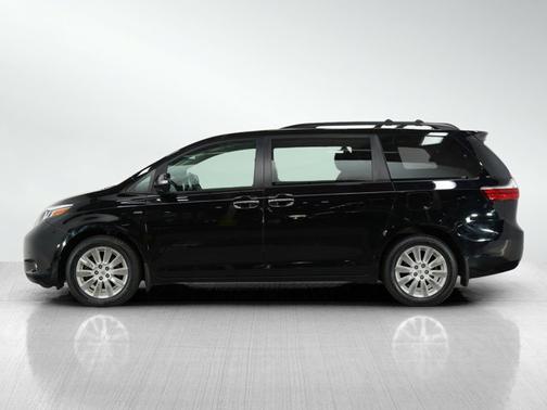 2017 Toyota Sienna Limited Premium
