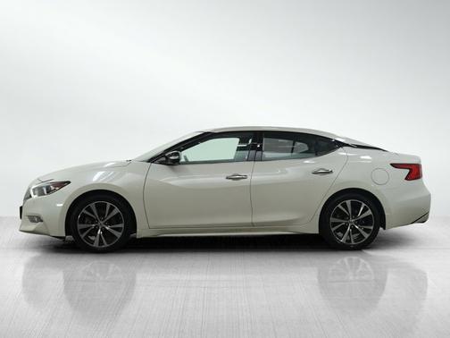 2017 Nissan Maxima Platinum