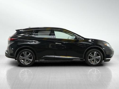 2022 Nissan Murano Platinum