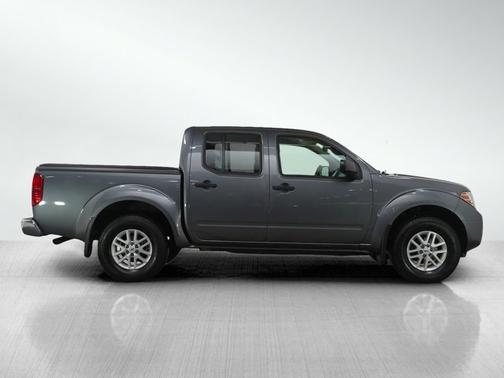 2017 Nissan Frontier SV V6