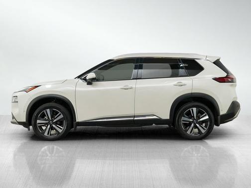 Pearl White Tricoat 2023 Nissan Rogue Platinum
